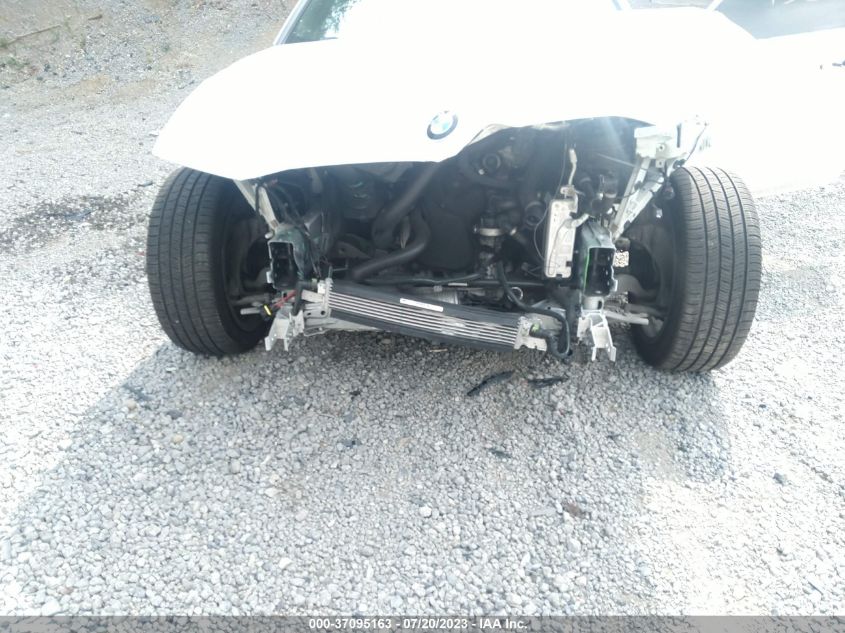 Фото: 3MW5R7J01M8B50856 - 6