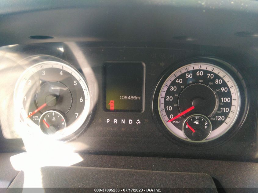2019 RAM 1500 CLASSIC TRADESMAN - 1C6RR6FG7KS637681