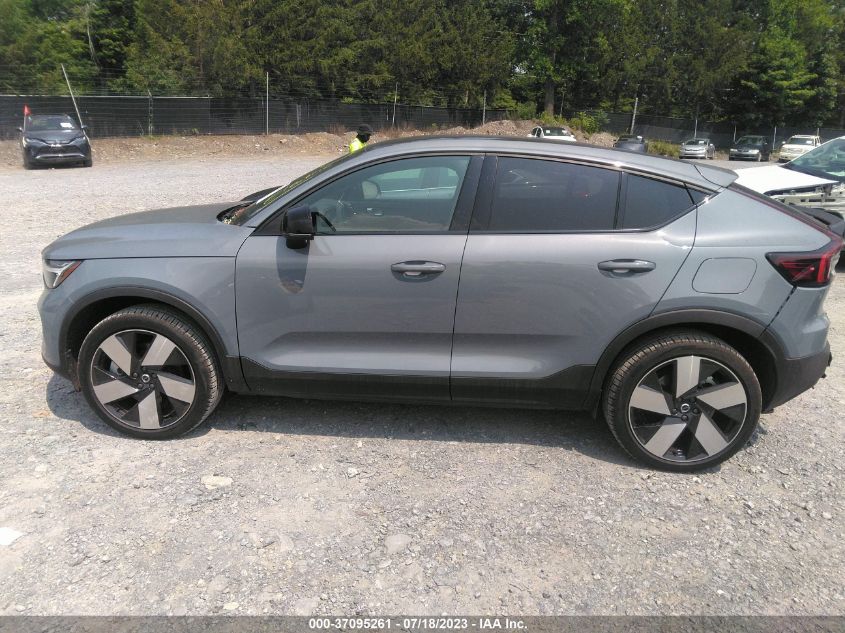 2023 VOLVO C40 RECHARGE PURE ULTIMATE YV4ED3GM0P2028011