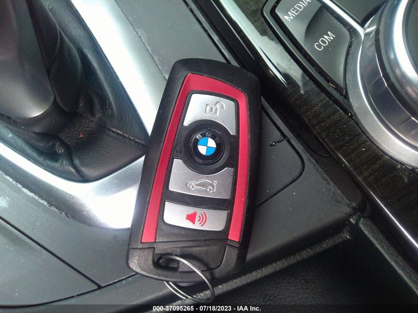 2018 BMW 3 SERIES 330I XDRIVE - WBA8D9G50JNU67062