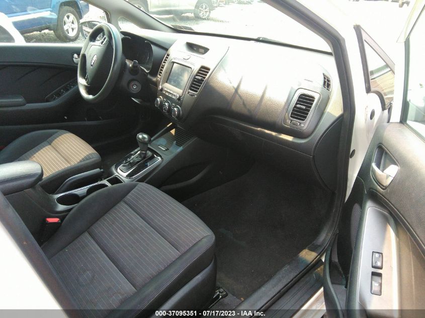 2018 KIA FORTE LX - 3KPFL4A78JE181717