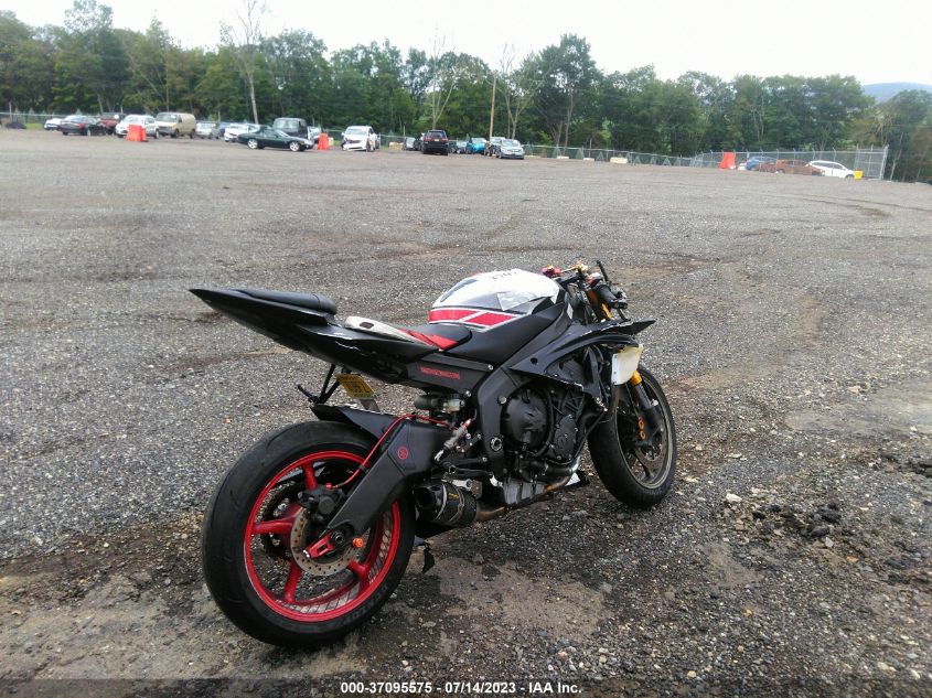 2012 YAMAHA YZFR6 JYARJ16E0CA026055