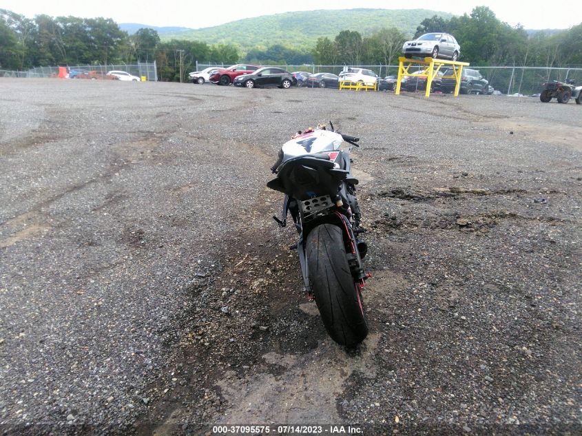 2012 YAMAHA YZFR6 JYARJ16E0CA026055