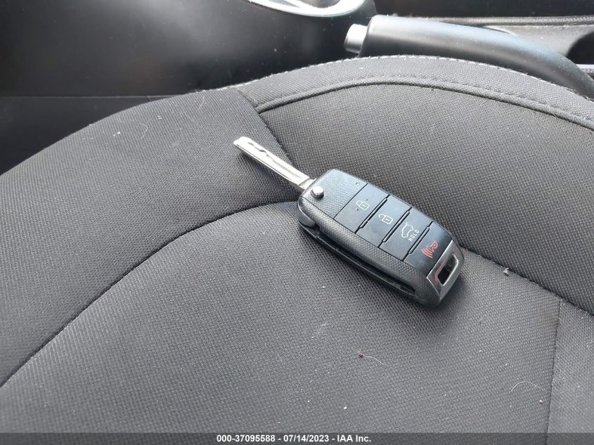 2016 KIA SOUL BASE - KNDJN2A27G7850842