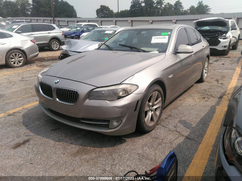 2013 BMW 5 SERIES 528I - WBAXG5C57DDY33806