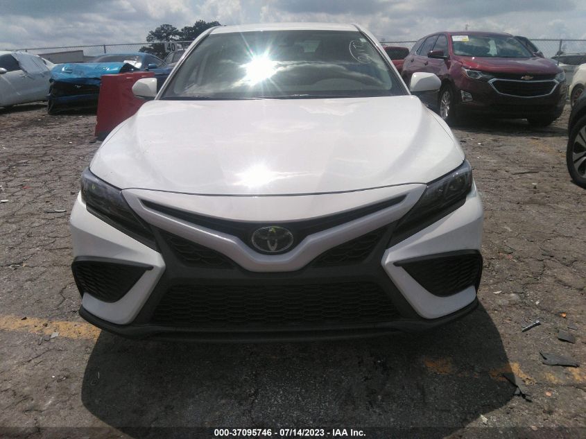 2022 TOYOTA CAMRY SE - 4T1G11AK4NU715389