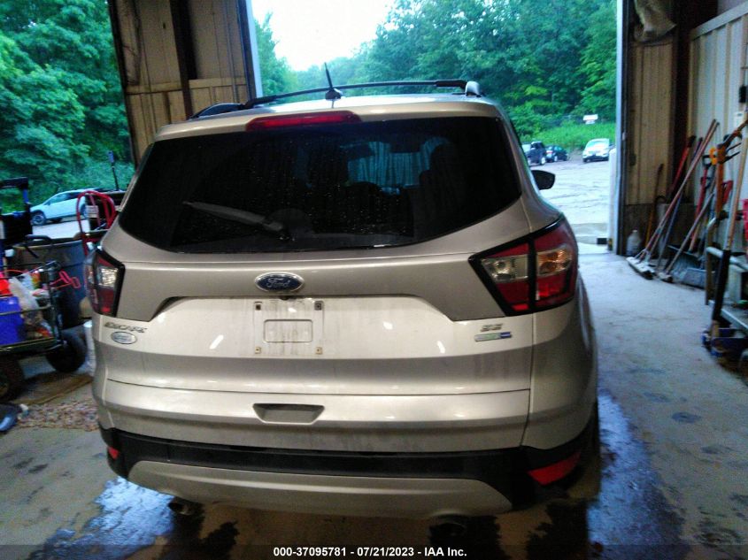 2017 FORD ESCAPE SE - 1FMCU9G99HUC82830