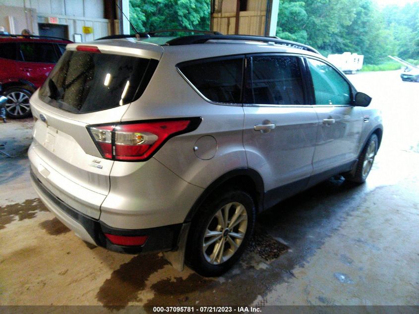 2017 FORD ESCAPE SE - 1FMCU9G99HUC82830