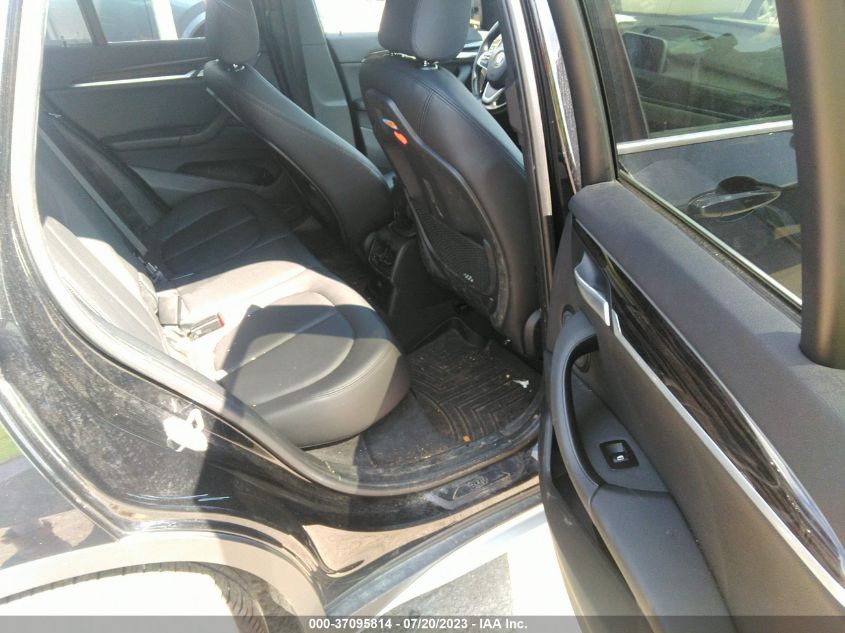 2018 BMW X1 XDRIVE28I - WBXHT3C37J5F89902