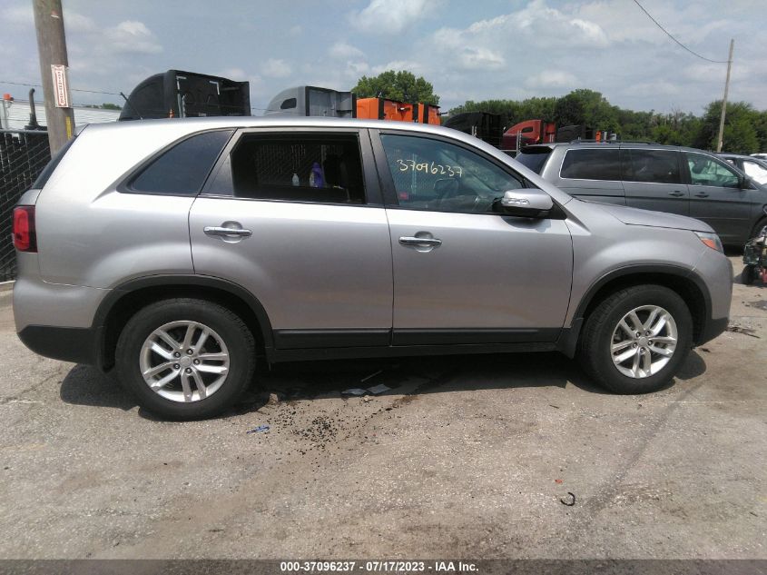 2014 KIA SORENTO LX - 5XYKT3A66EG514134