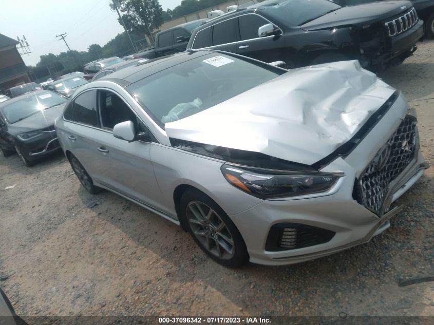 2018 HYUNDAI SONATA LIMITED+ - 5NPE34AB2JH704905