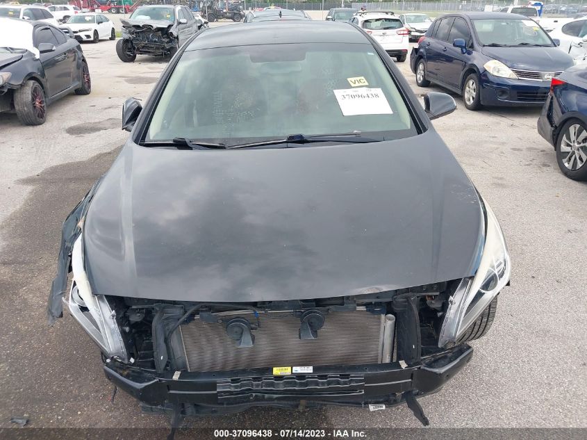 2017 HYUNDAI SONATA SE - 5NPE24AFXHH526712