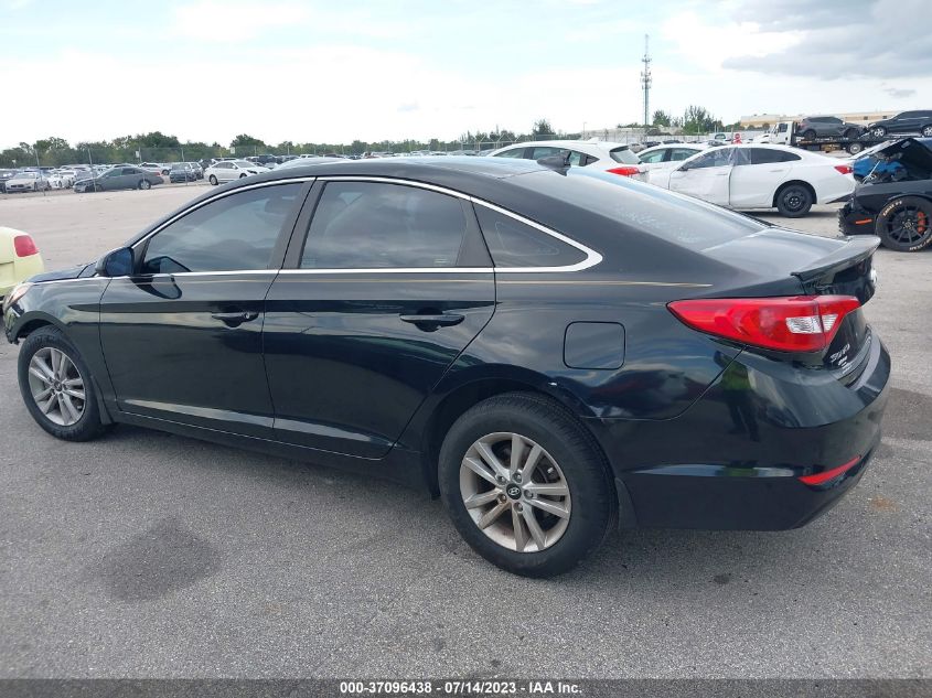 2017 HYUNDAI SONATA SE - 5NPE24AFXHH526712