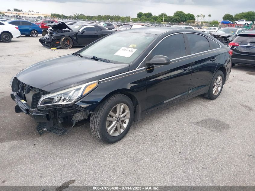 2017 HYUNDAI SONATA SE - 5NPE24AFXHH526712