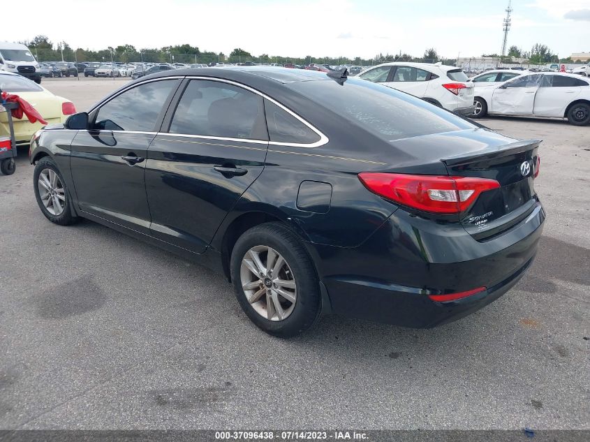 2017 HYUNDAI SONATA SE - 5NPE24AFXHH526712