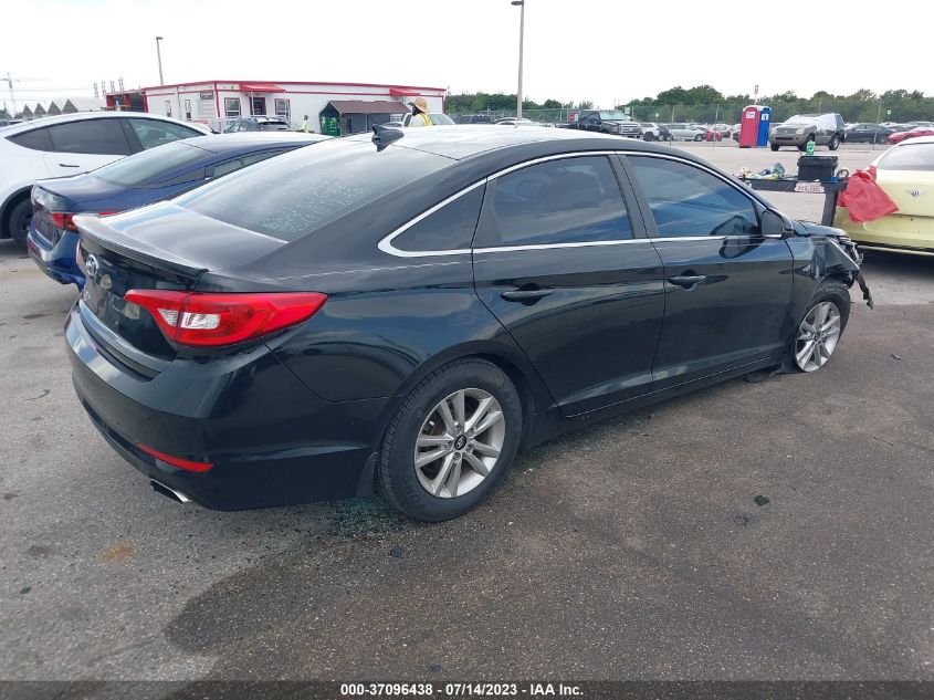 2017 HYUNDAI SONATA SE - 5NPE24AFXHH526712