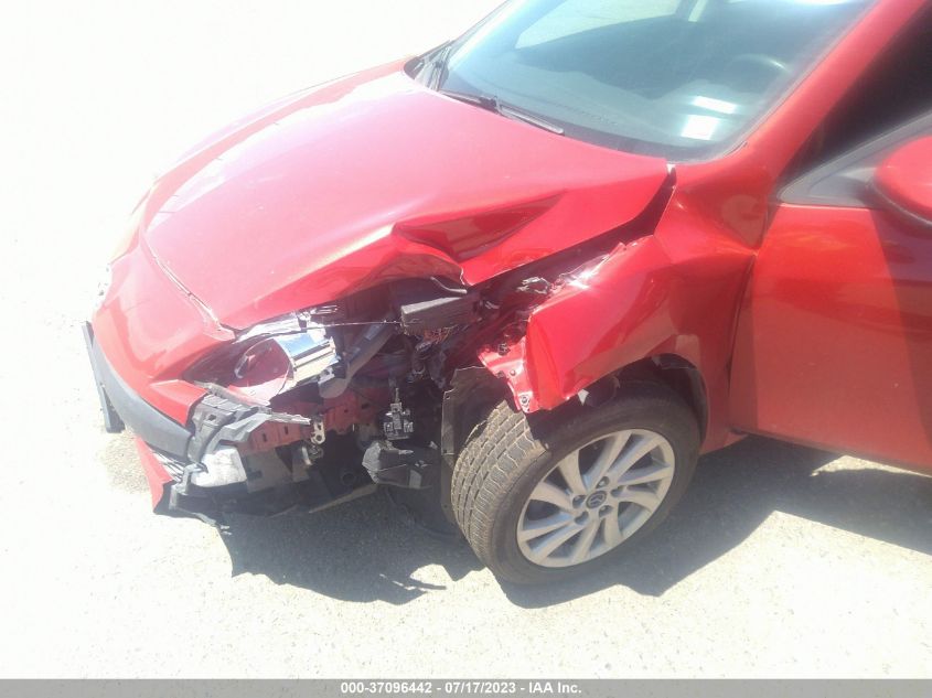 2013 MAZDA MAZDA3 I TOURING - JM1BL1L79D1717513