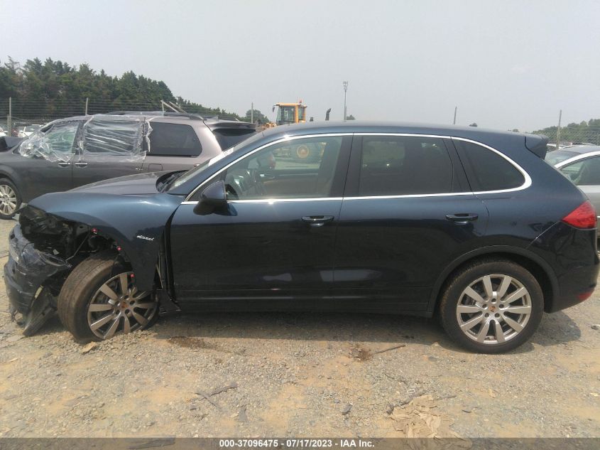 2014 PORSCHE CAYENNE DIESEL - WP1AF2A23ELA33562