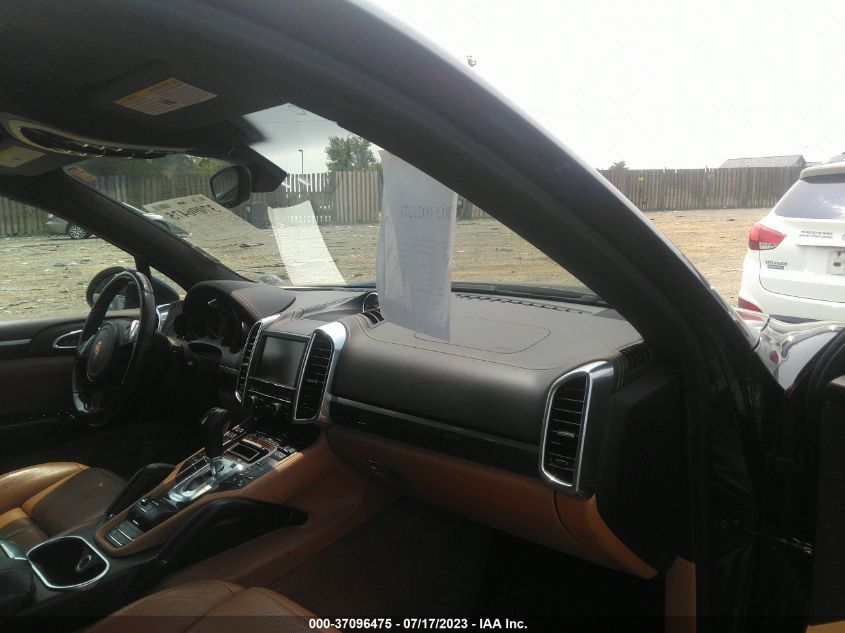2014 PORSCHE CAYENNE DIESEL - WP1AF2A23ELA33562
