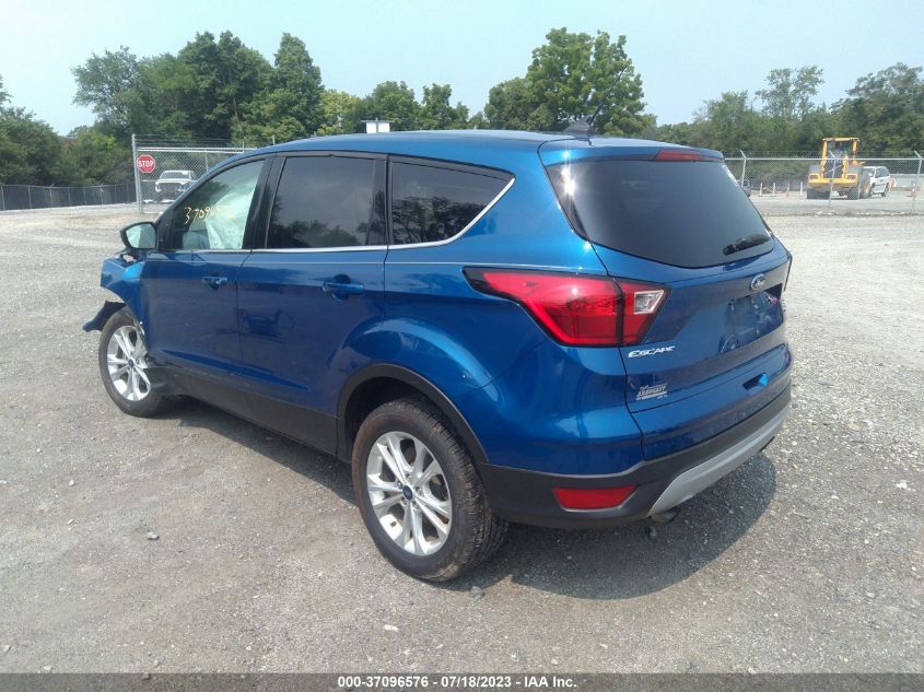 2019 FORD ESCAPE SE - 1FMCU0GDXKUA96494