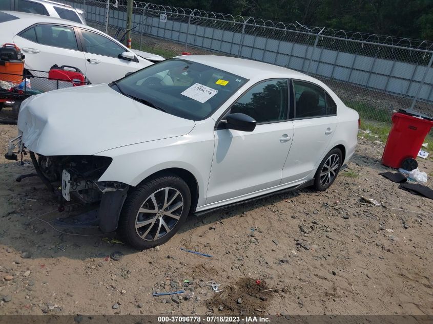 2016 VOLKSWAGEN JETTA SEDAN 1.4T SE - 3VWD67AJ9GM263978