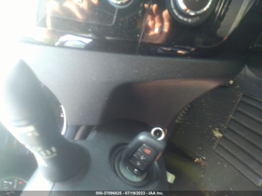 2015 NISSAN ROGUE S/SL/SV - 5N1AT2MT7FC927463