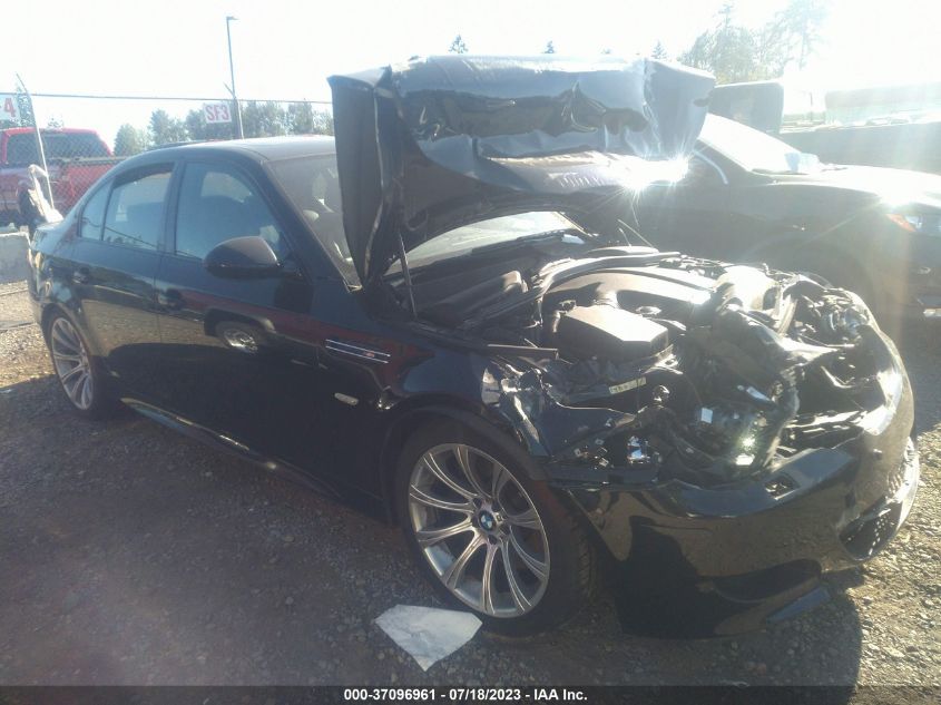 WBSNB9C53AC043414 2010 BMW M5