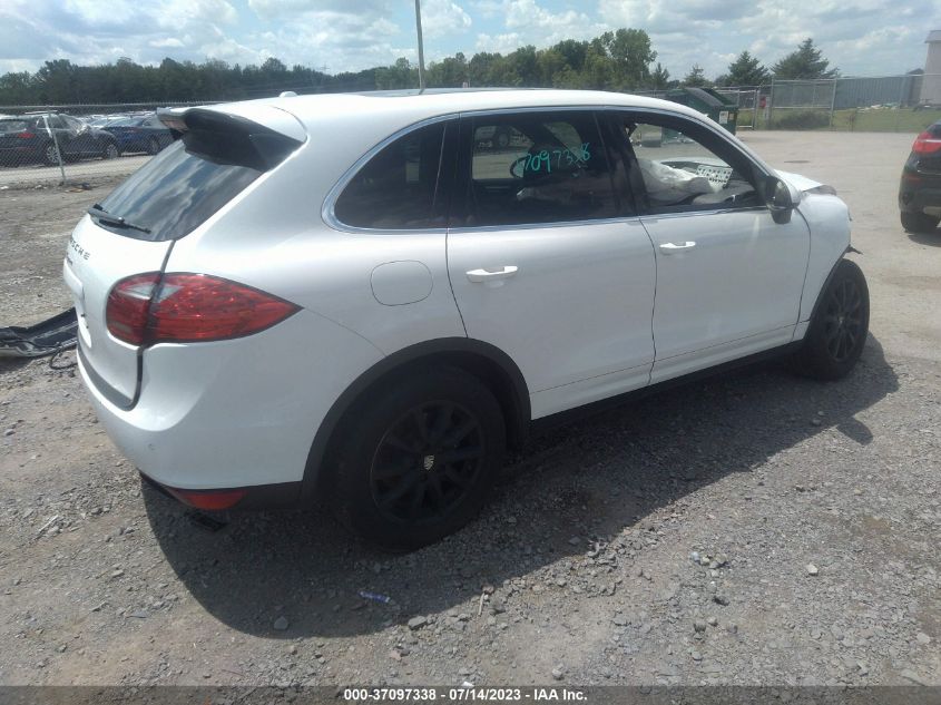 2014 PORSCHE CAYENNE - WP1AA2A24ELA96765