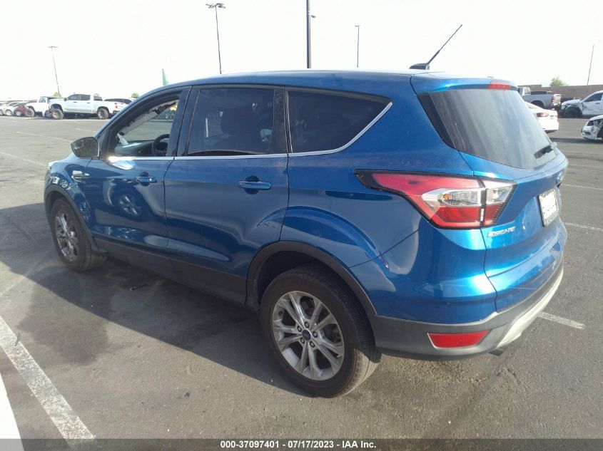 2017 FORD ESCAPE SE - 1FMCU0GD9HUC11174