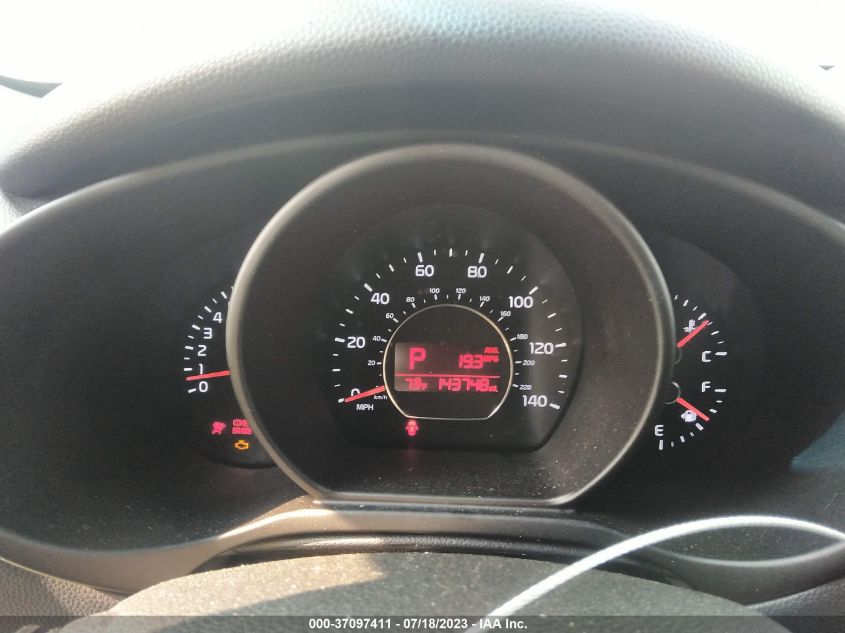 2014 KIA SOUL + - KNDJP3A52E7718174