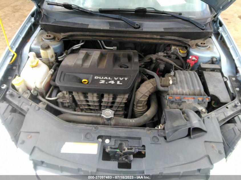2013 CHRYSLER 200 TOURING - 1C3CCBBB6DN570886
