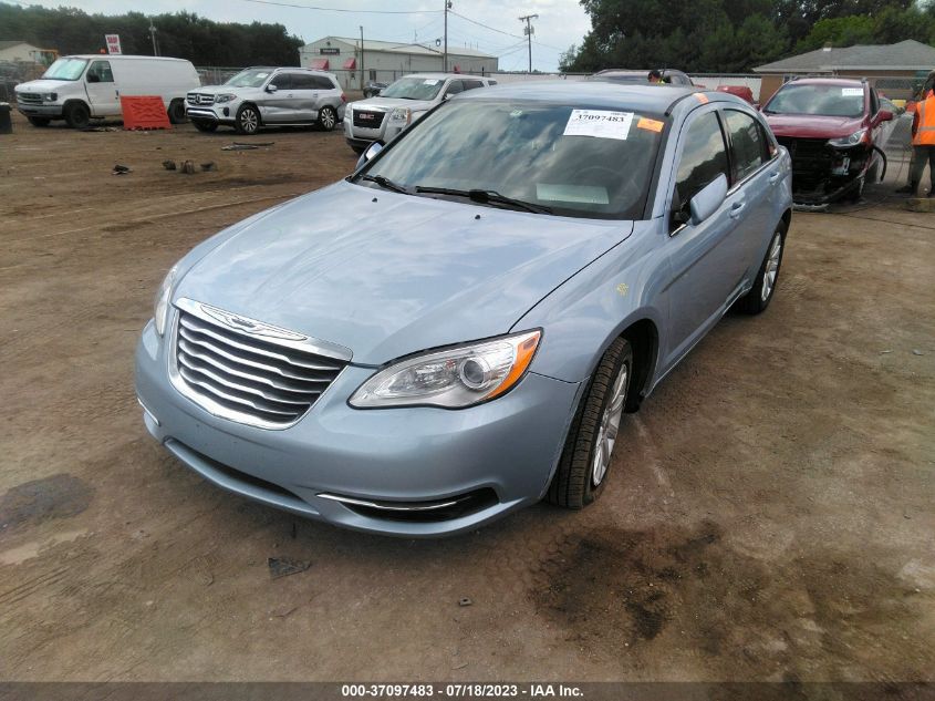 2013 CHRYSLER 200 TOURING - 1C3CCBBB6DN570886
