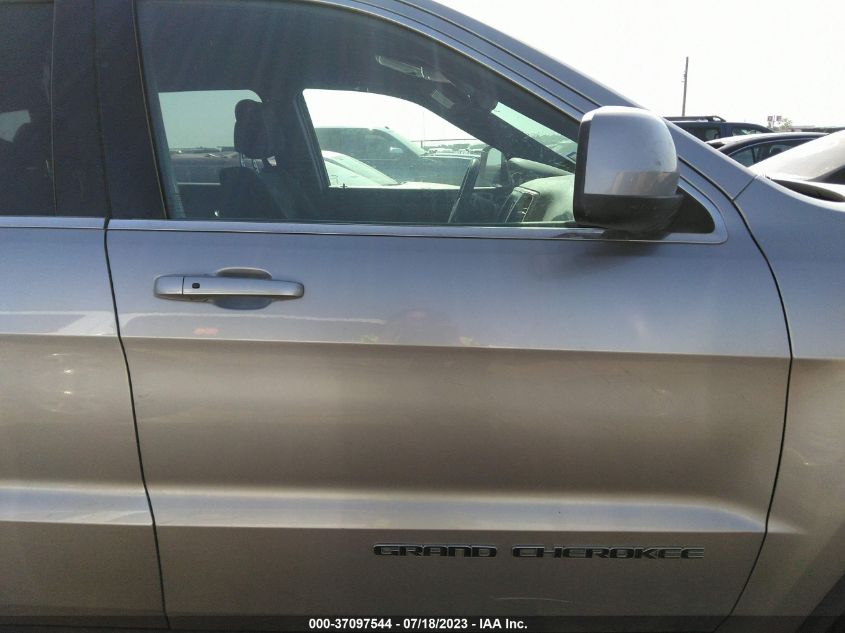2017 JEEP GRAND CHEROKEE LAREDO - 1C4RJEAG5HC748136