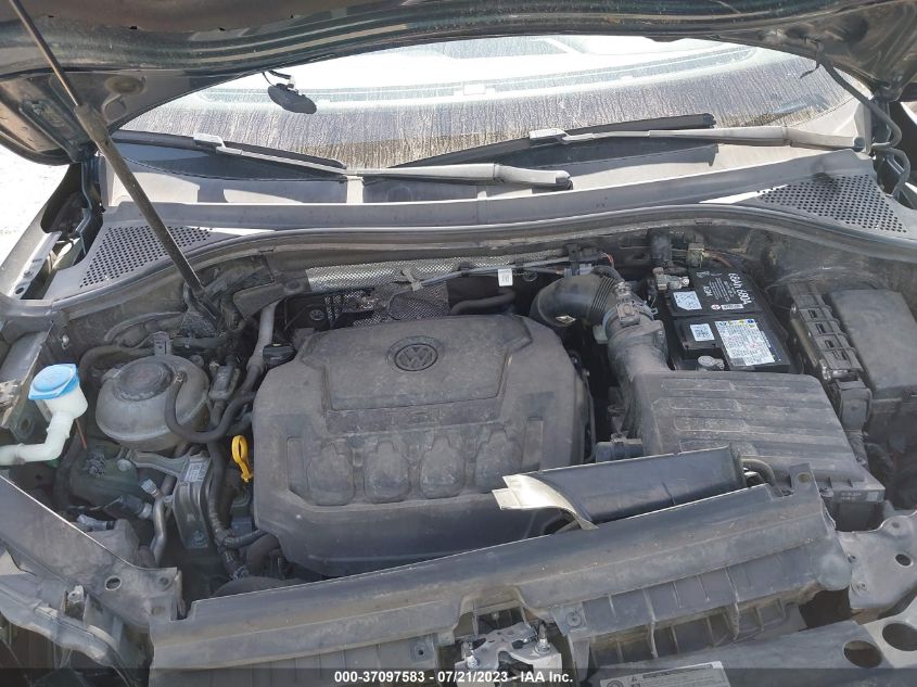 2019 VOLKSWAGEN TIGUAN SE/SEL/SEL R-LINE JET-BLA - 3VV3B7AX0KM111290