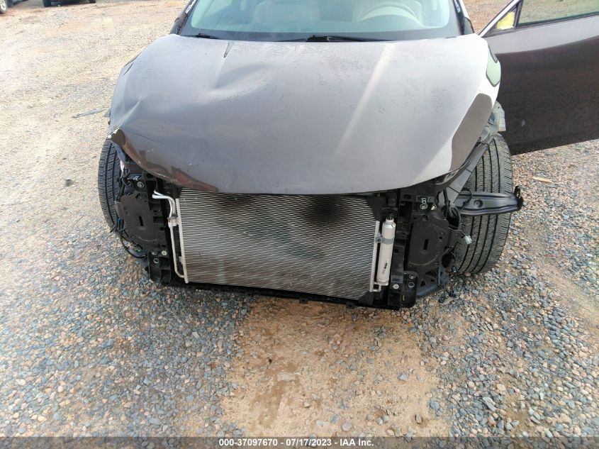 2017 NISSAN ALTIMA 2.5 SL - 1N4AL3AP5HC230772