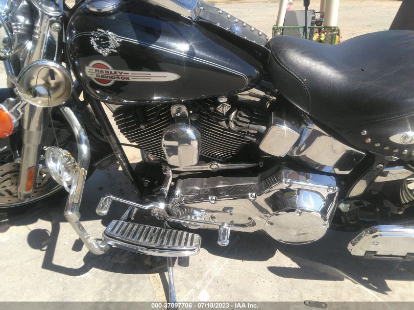 2004 HARLEY-DAVIDSON FLSTC - 1HD1BJY394Y069665
