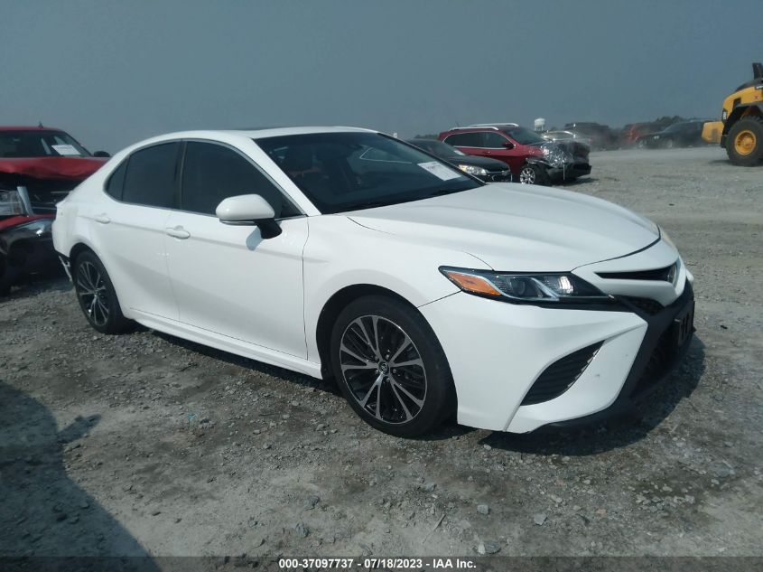 2018 TOYOTA CAMRY LE/SE/XLE/L - 4T1B11HK7JU077147