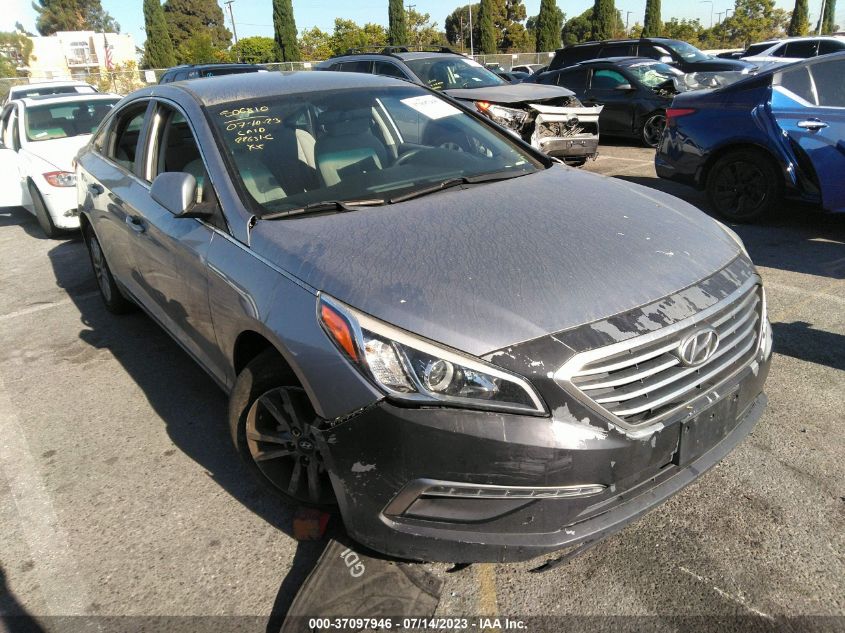 2015 HYUNDAI SONATA 2.4L SE - 5NPE24AF6FH034921