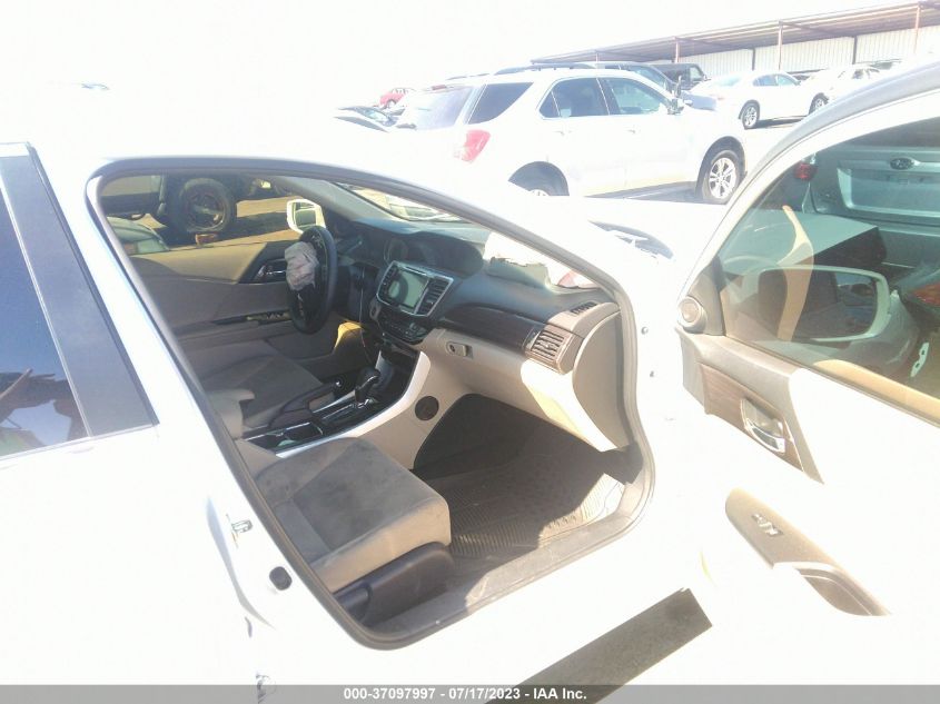 2016 HONDA ACCORD SEDAN EX - 1HGCR2F7XGA208783