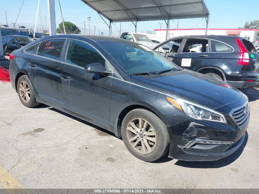 2015 HYUNDAI SONATA 2.4L SE - 5NPE24AF8FH254402