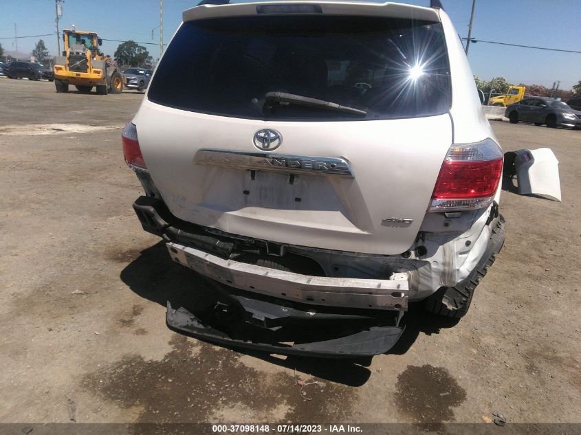 2013 TOYOTA HIGHLANDER LIMITED - 5TDDK3EHXDS216548