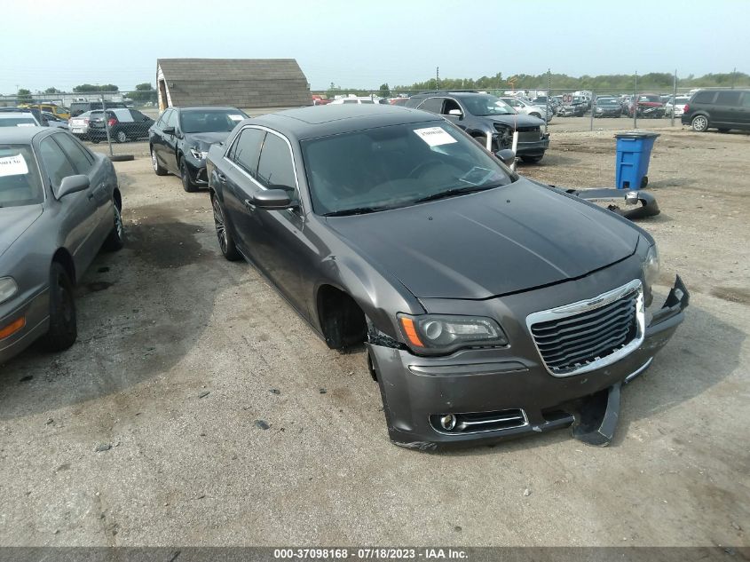 2013 CHRYSLER 300 S - 2C3CCABG8DH556230
