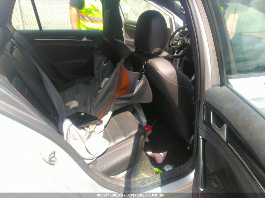 2016 VOLKSWAGEN GOLF GTI AUTOBAHN W - 3VW547AU0GM010357