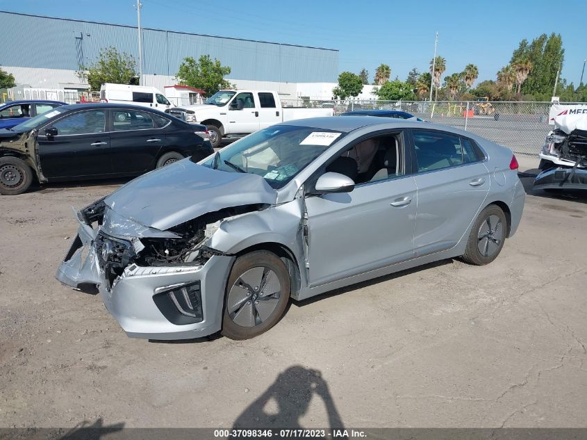 2020 HYUNDAI IONIQ HYBRID SE - KMHC75LC6LU242649