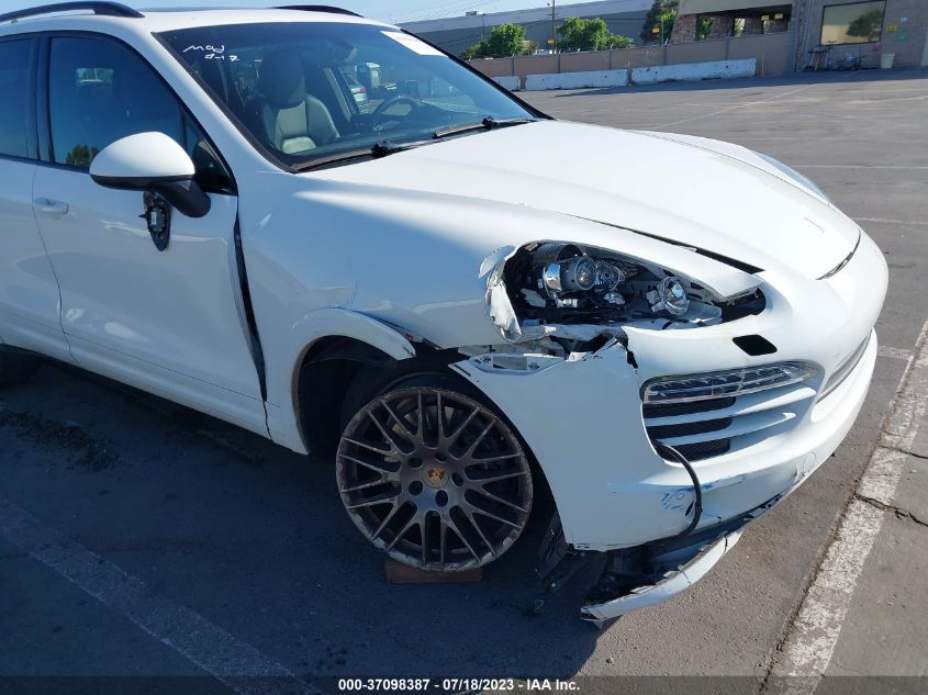 2014 PORSCHE CAYENNE - WP1AA2A24ELA00455