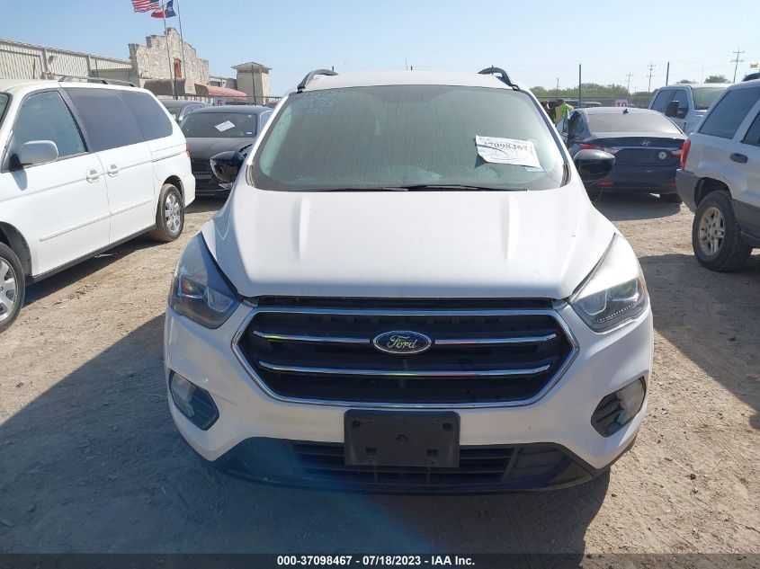 2018 FORD ESCAPE SE - 1FMCU0GDXJUD19969