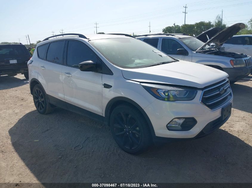 2018 FORD ESCAPE SE - 1FMCU0GDXJUD19969