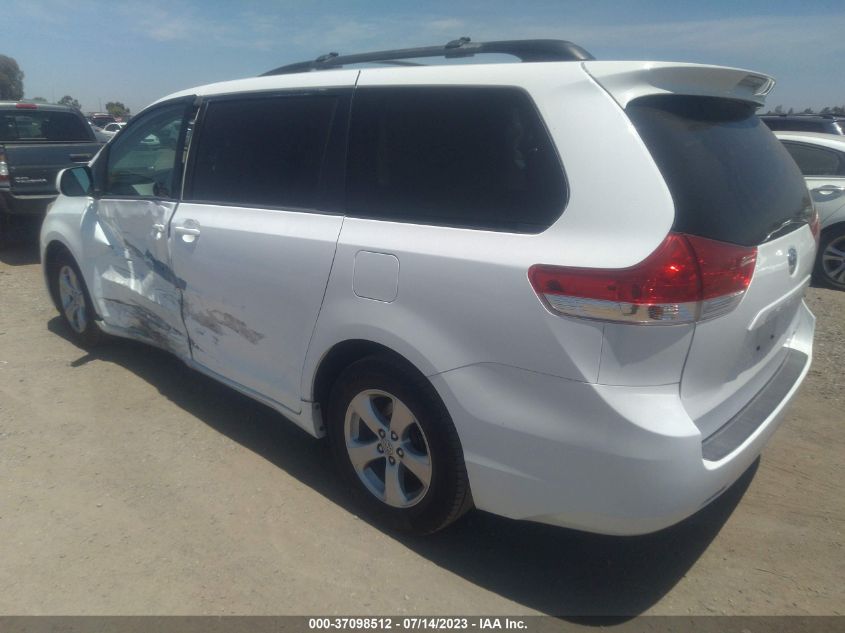 2013 TOYOTA SIENNA LE - 5TDKK3DC3DS340416