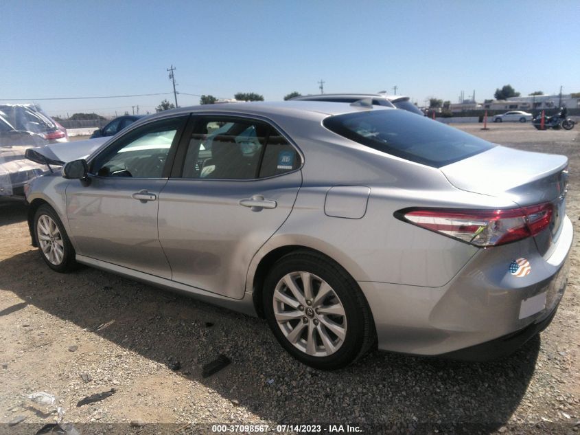 2020 TOYOTA CAMRY LE - 4T1C11AK9LU335136