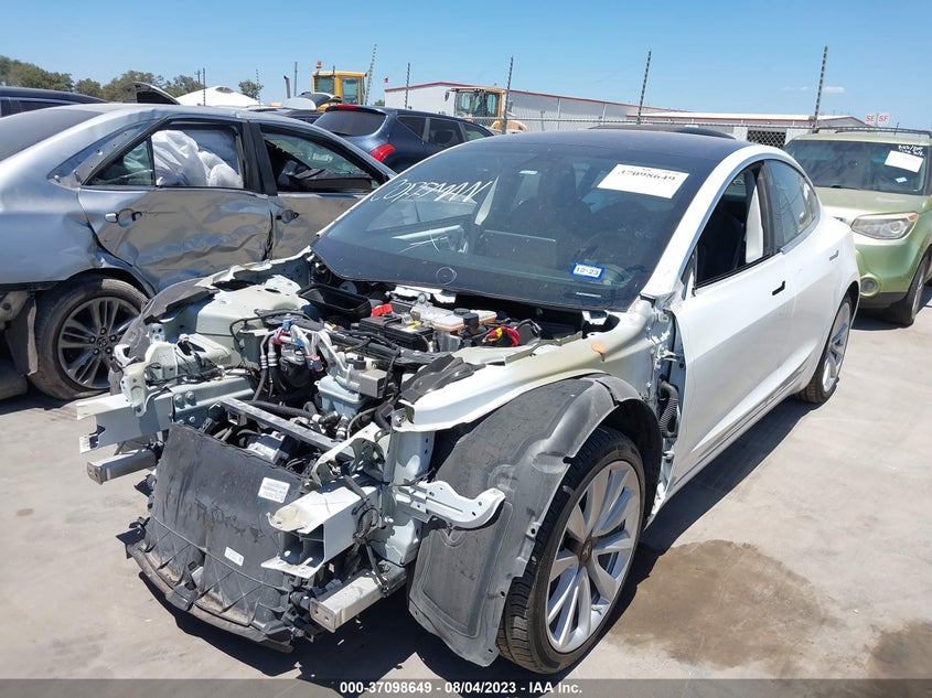 VIN 5YJ3E1EB4JF121941 2018 TESLA MODEL 3 LONG RANGE